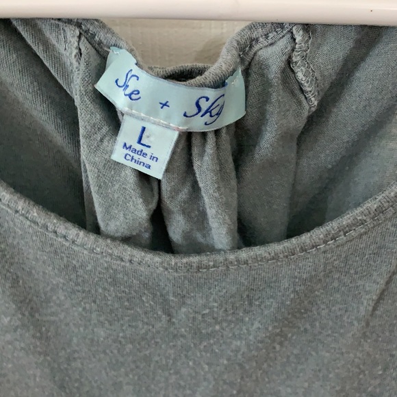 Buttery soft tank top - Picture 3 of 3